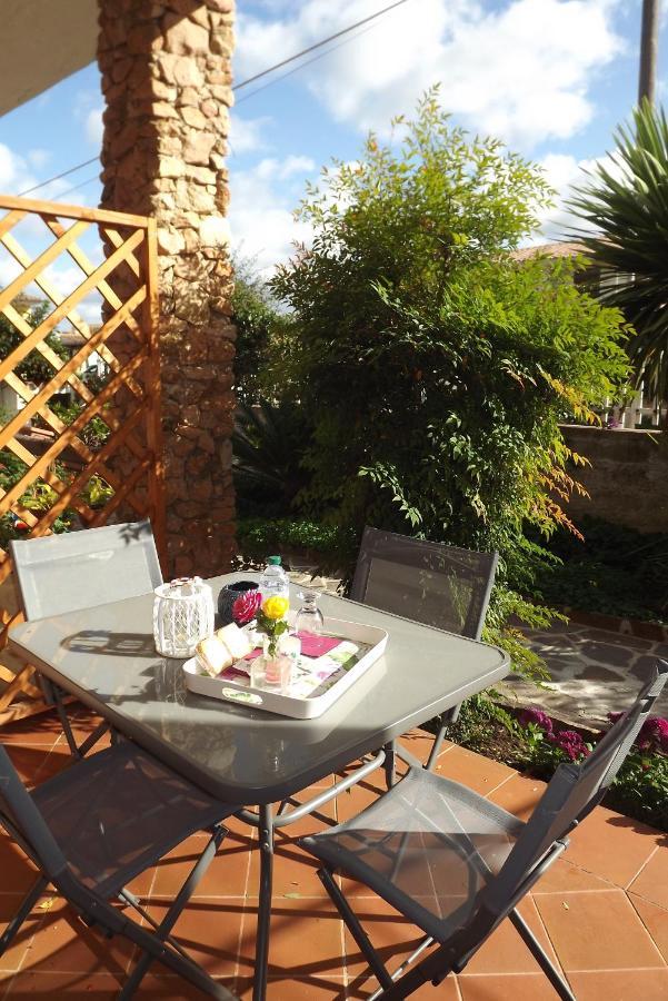 Flamingo Guest House- Rooms Olbia Extérieur photo