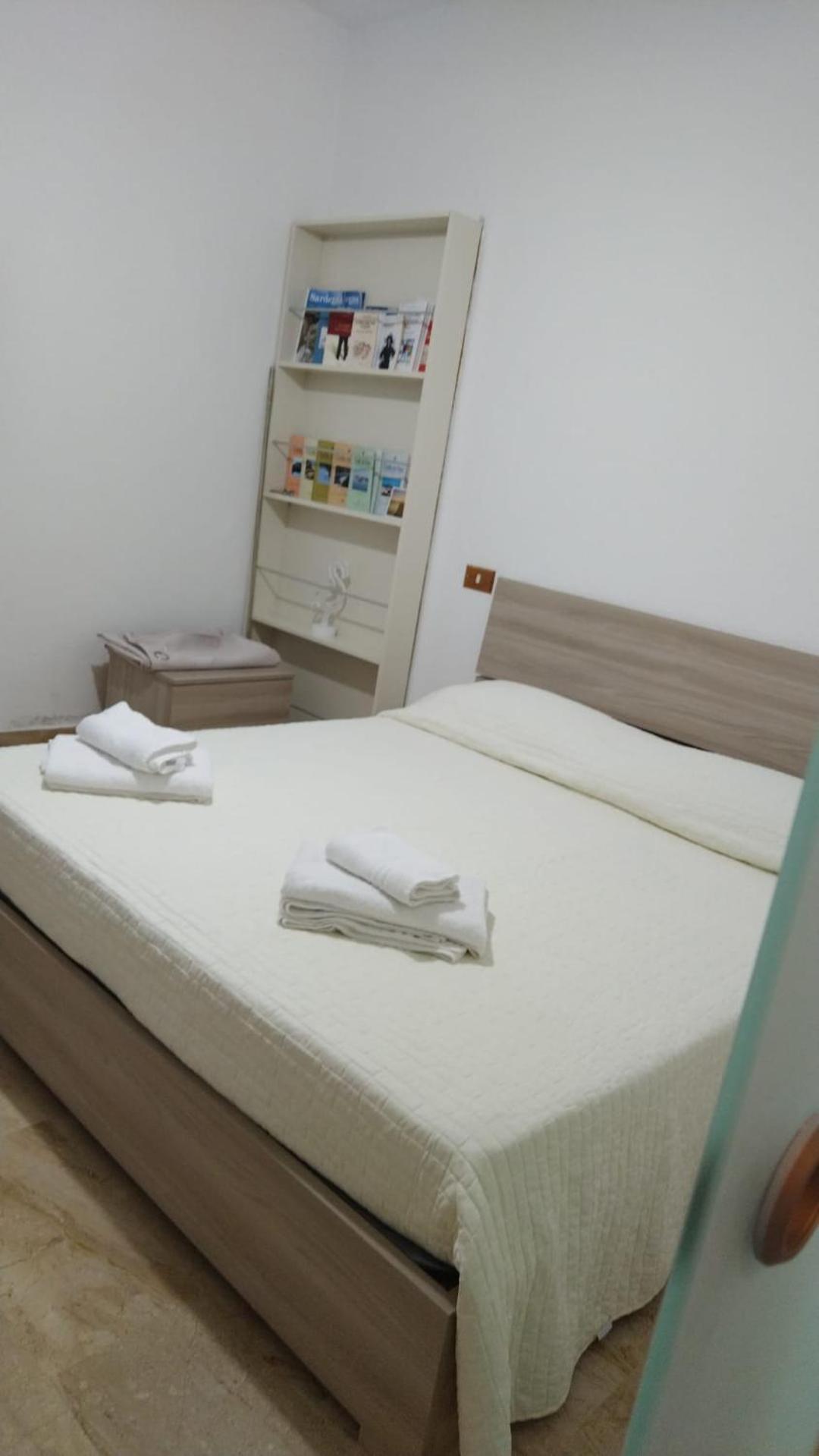 Flamingo Guest House- Rooms Olbia Chambre photo