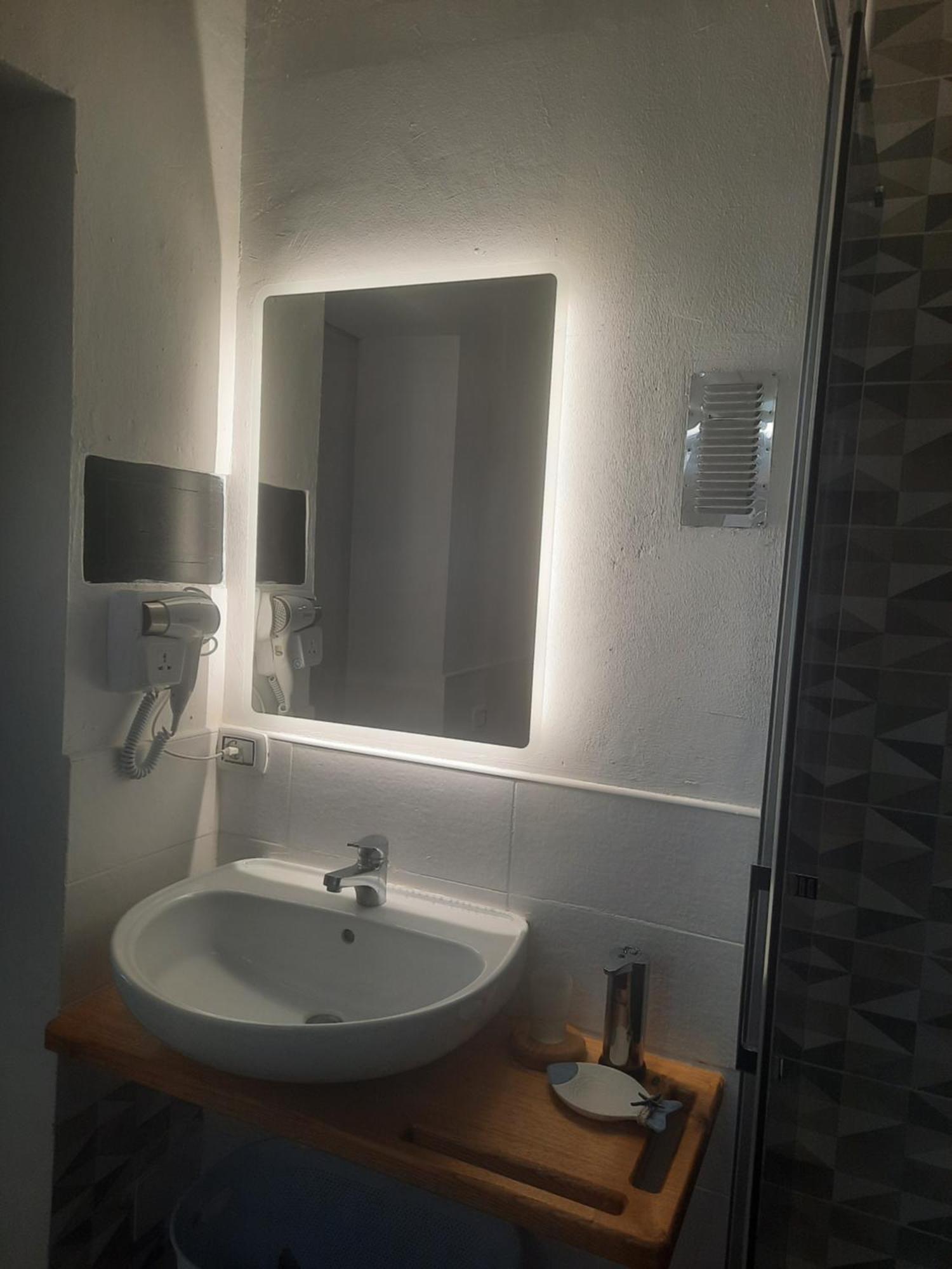 Flamingo Guest House- Rooms Olbia Chambre photo